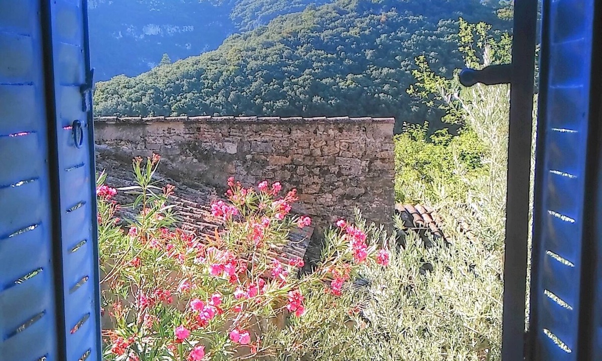 Labastide-de-Virac House | Gorges de L'ardèche. 500 m vom Pont D'arc