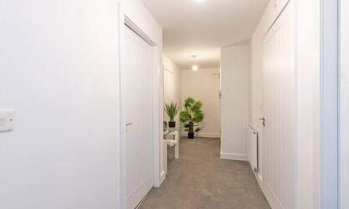 Heswall Apartment | Gospel Heights 2 Bed Apartment