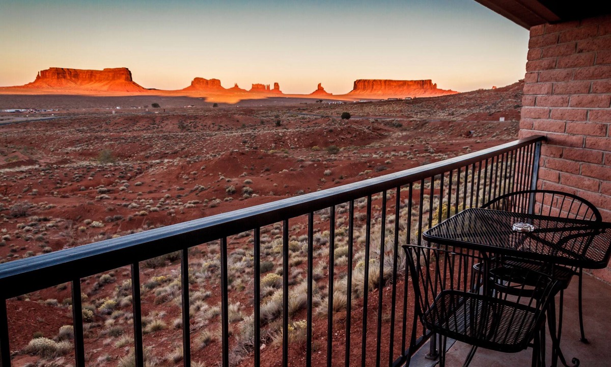 Monument Valley Cabin | Goulding's Lodge