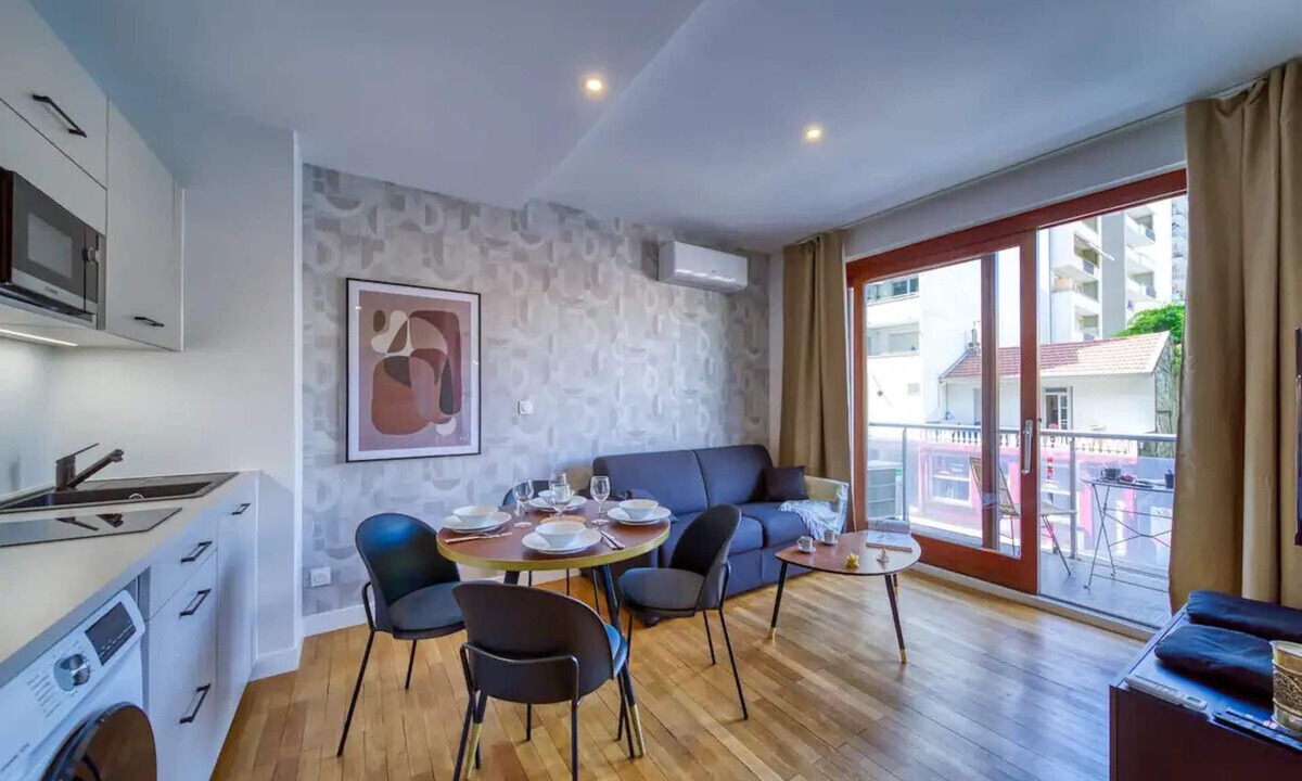 Quartier Exposition-Bajatiere Apartment | #GQ | Le Beau Mallifaud🌼