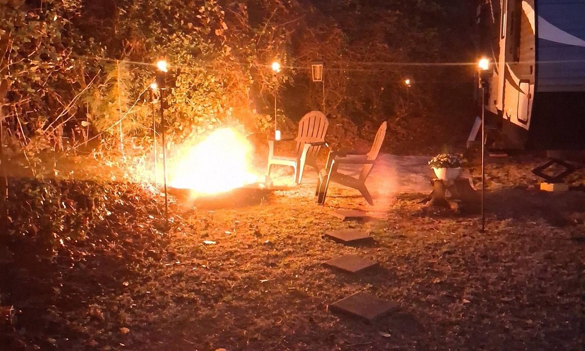 Myrtle Grove House | Grace's Oasis - A Glamping Experience.