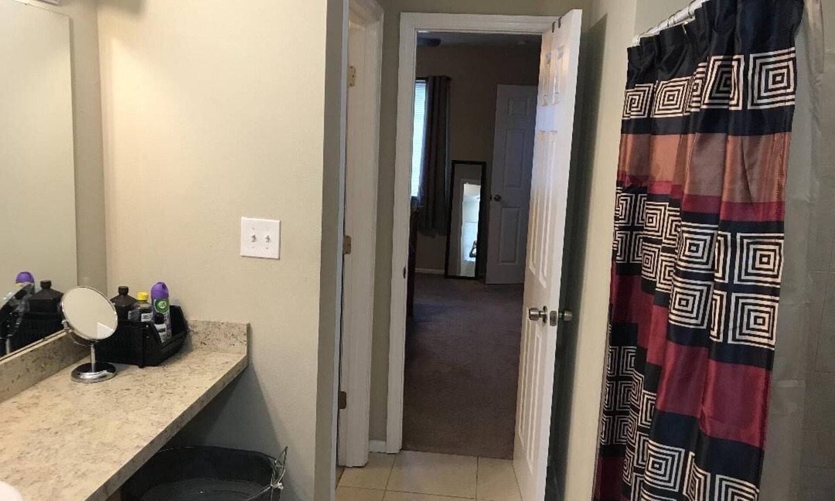 University House | Grada s Home away from home