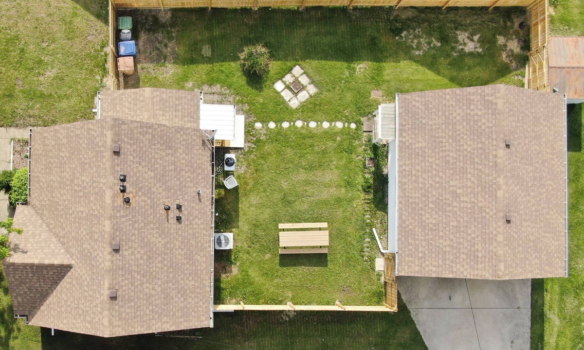 Oak Lawn House | Grade A safe working class neighborhood - brand new just updated.