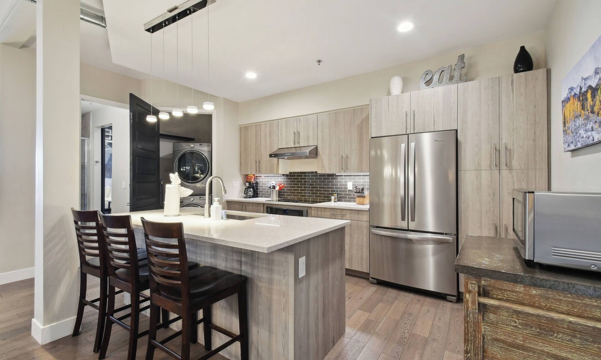 River North Art District Condo | Graffiti & Skyline | RiNo Art Lofts