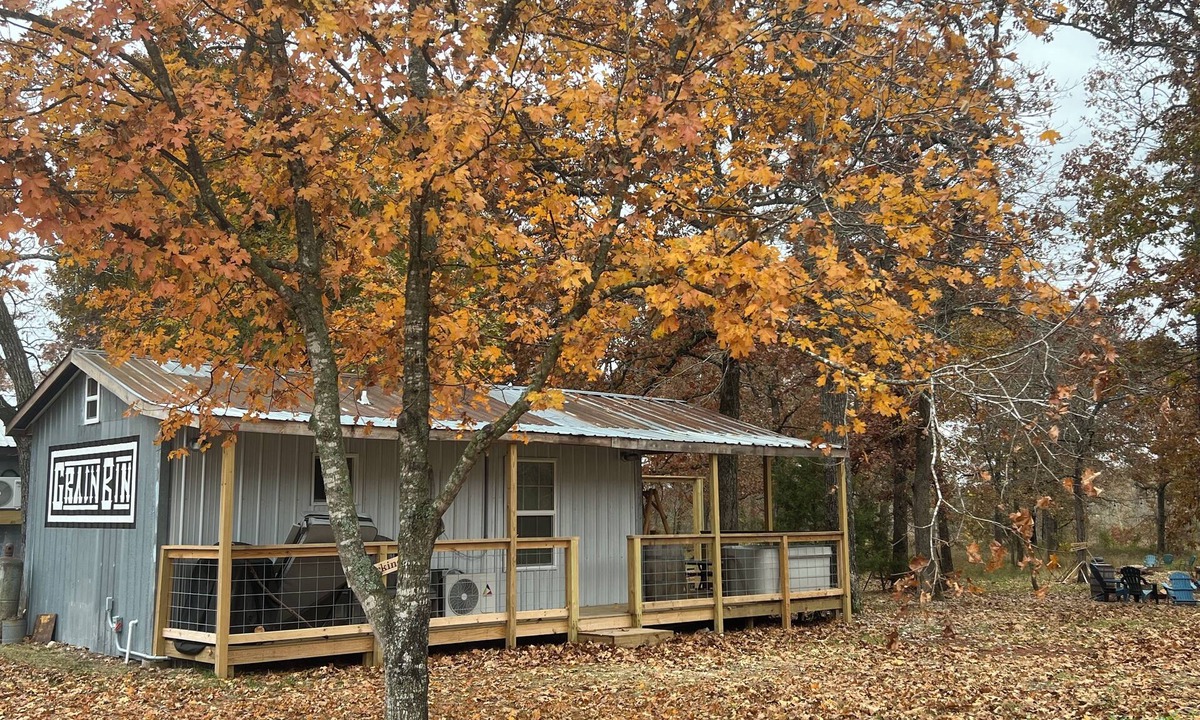 West Siloam Springs House | Grain Bin tiny home!