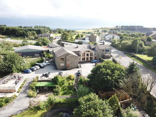 Saddleworth House | Grains Bar Hotel