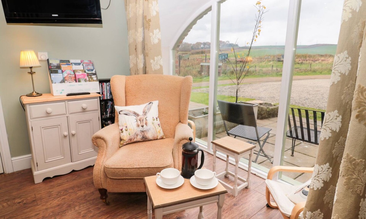 Kibblesworth Cottage | Granary Barn