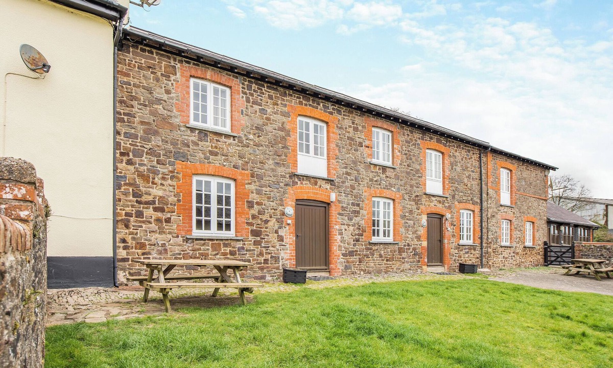 Chittlehampton Cottage | Granary Cottage - E5634