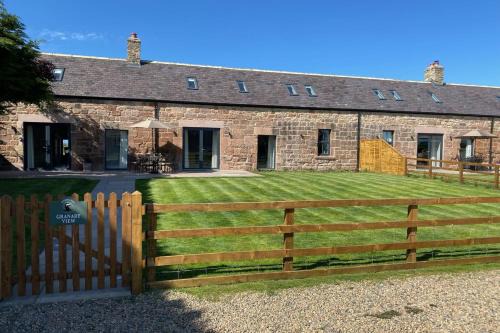 Berwick-upon-Tweed House | Granary View, Brockmill Farm