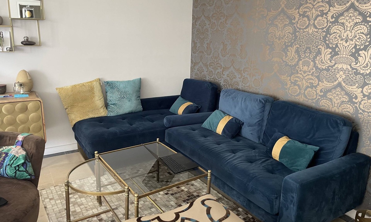 Clichy Apartment | Grand Appartement Cosy Avec Parking