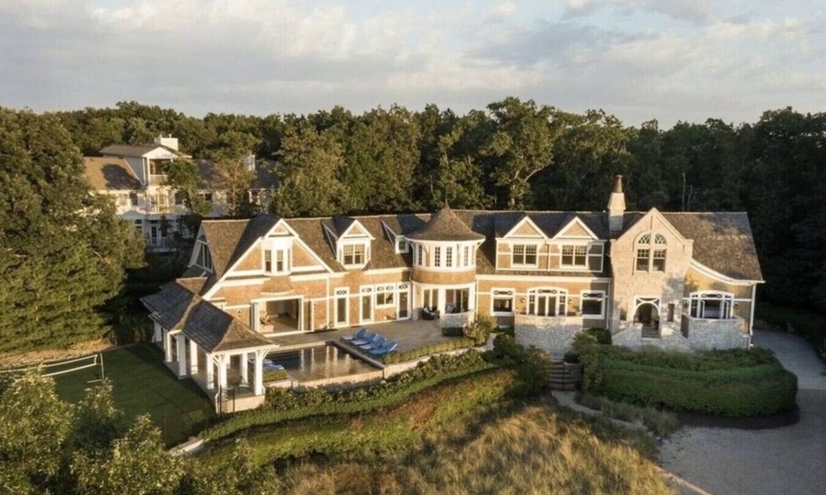 Grand Beach House | Grand Beach Estate 7BR 5.5 BA Luxury Home Infinity Pool w/Lake Michigan views