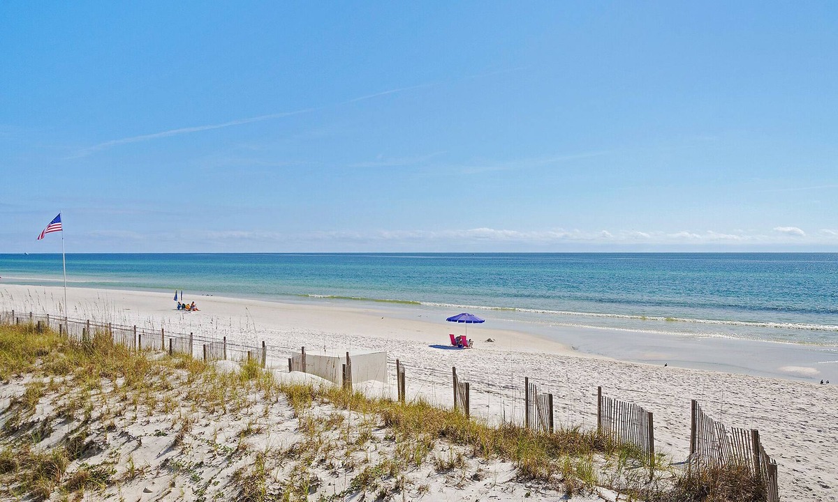 Crystal Beach Condo | Grand Caribbean West - top floor unit! - Gulf Views! - Steps to Beach!