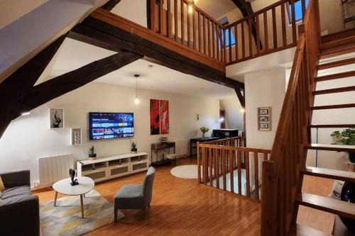 Douai Apartment | Grand Duplex du Beffroi
