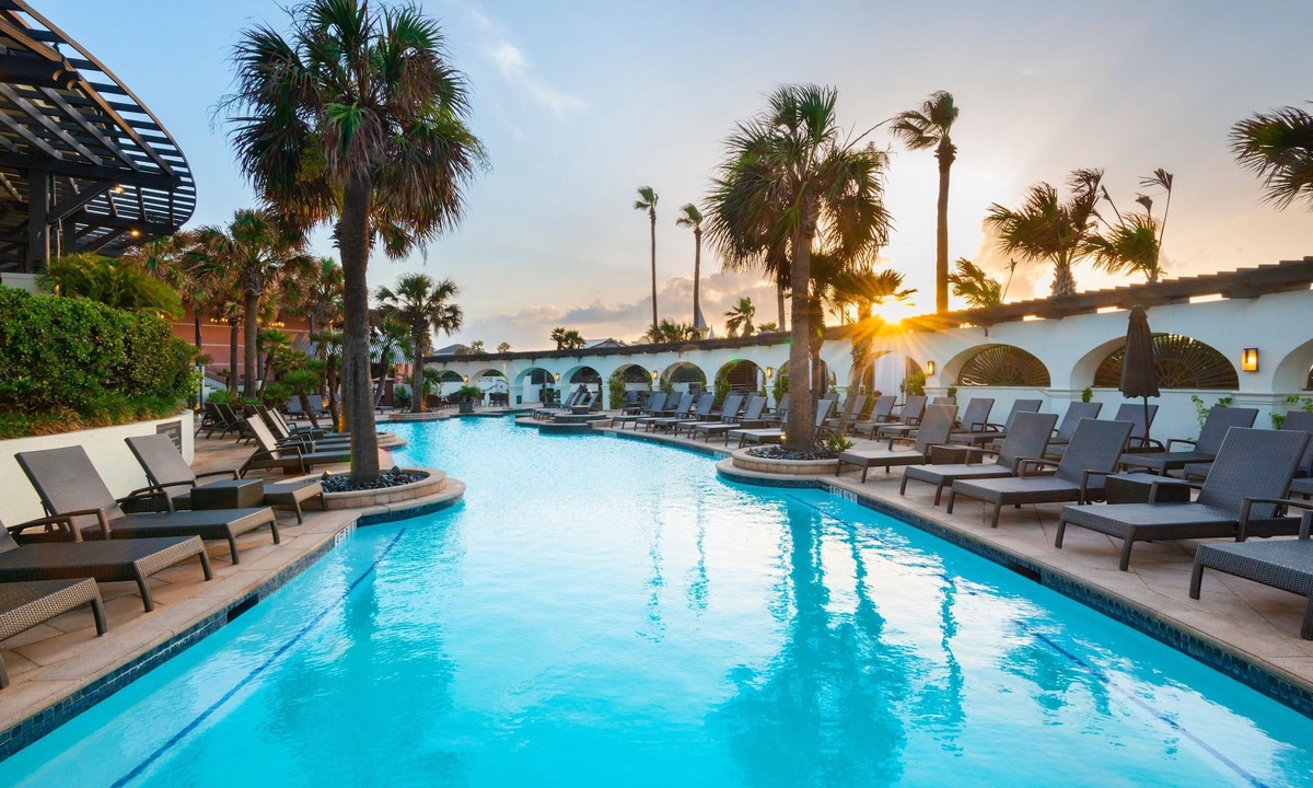 San Jacinto Hotel | Grand Galvez Resort, Autograph Collection