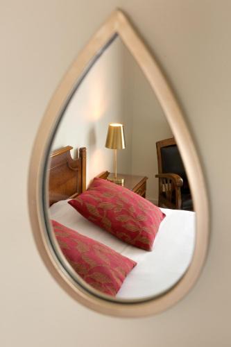 Solesmes Hotel | Grand Hôtel de Solesmes - Teritoria