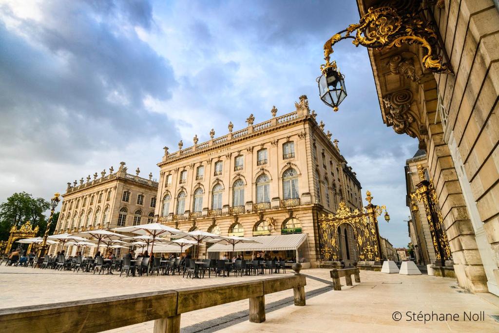 Nancy City Centre Hotel | Grand Hotel De La Reine - Place Stanislas