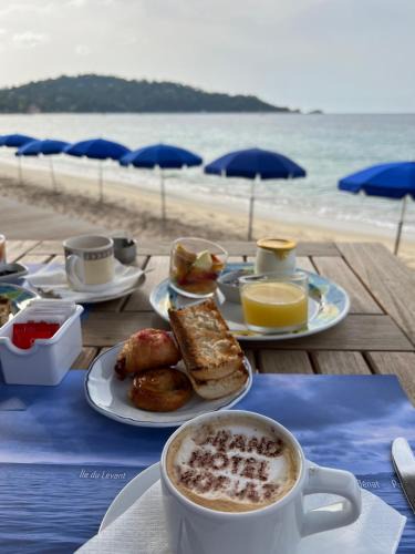 Cavaliere Beach Hotel | Grand Hotel Moriaz