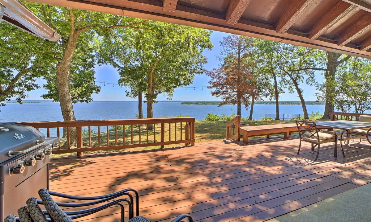Afton House | Grand Lake Views + Fire Pit: Monkey Island Home!