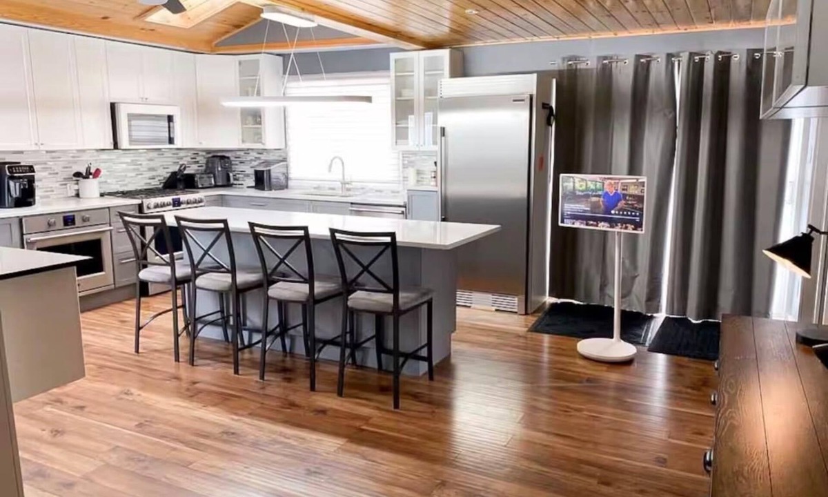 Grand Marais Cabin | Grand Marais Retreat *Hot tub*