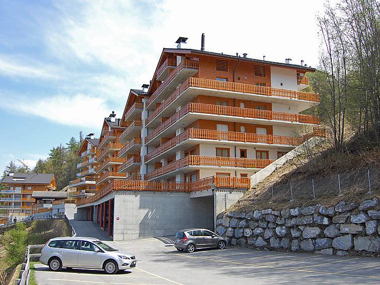 Saint-Pierre-de-Clages Apartment | Grand Panorama C3