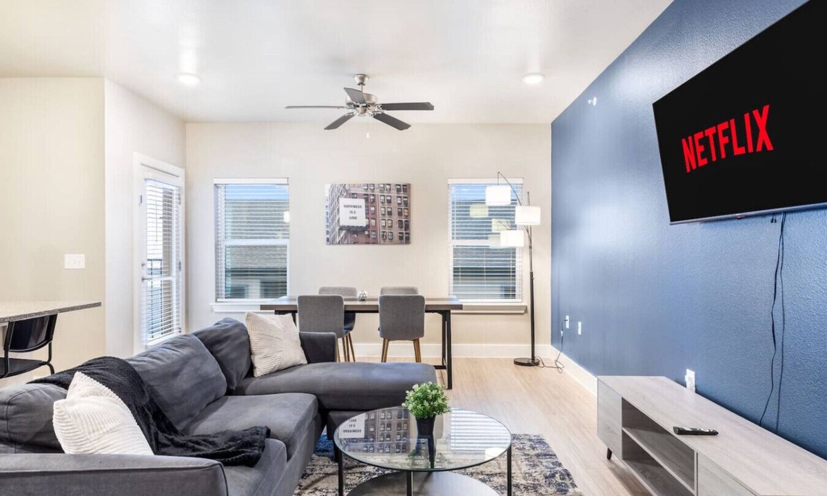 Grand Prairie Apartment | Grand Prairie 1BR | IKEA, Epic Waters, Bass Pro