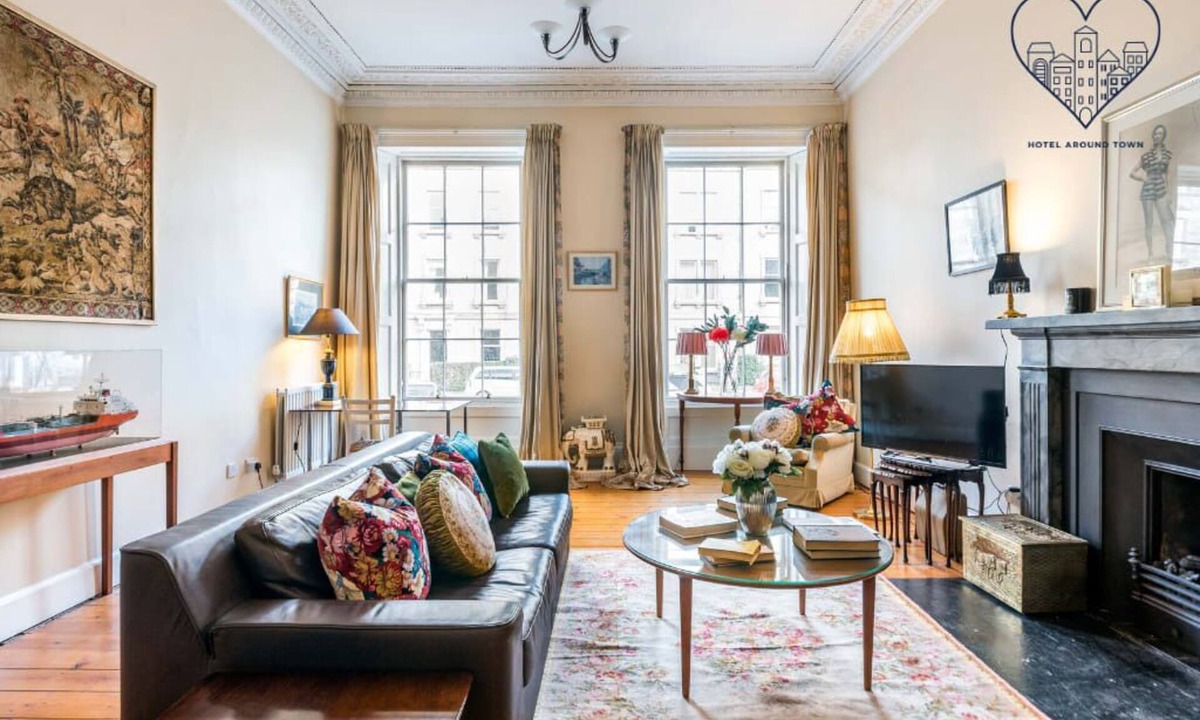 Bonnington Apartment | GRAND & SPACIOUS CENTRAL APT WITH WIFI