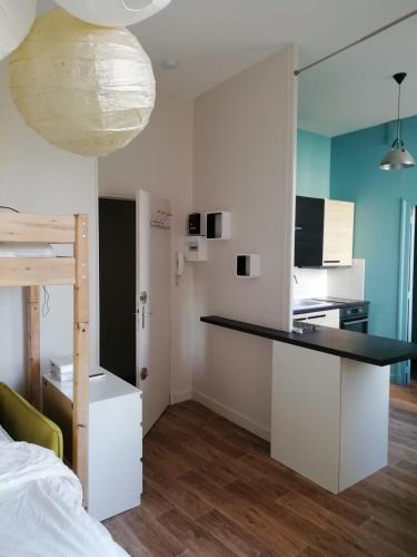 Vieux Vichy Apartment | Grand studio centre historique