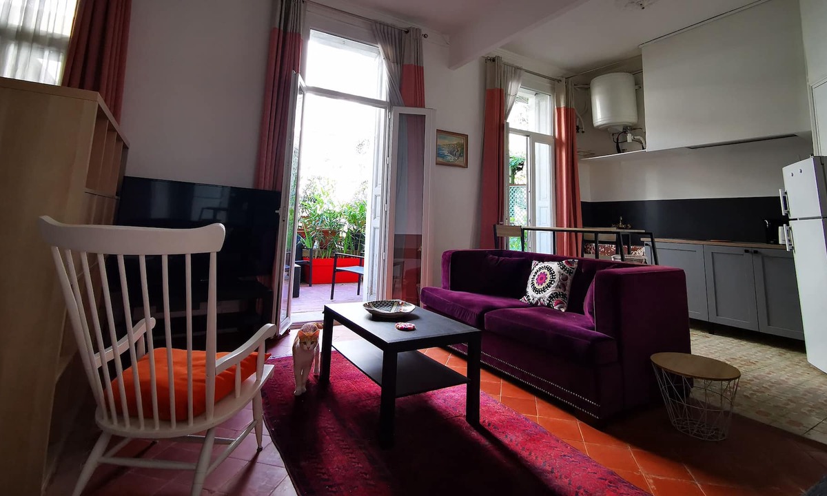 Clemenceau Apartment | Grand Studio Quartier Clemenceau