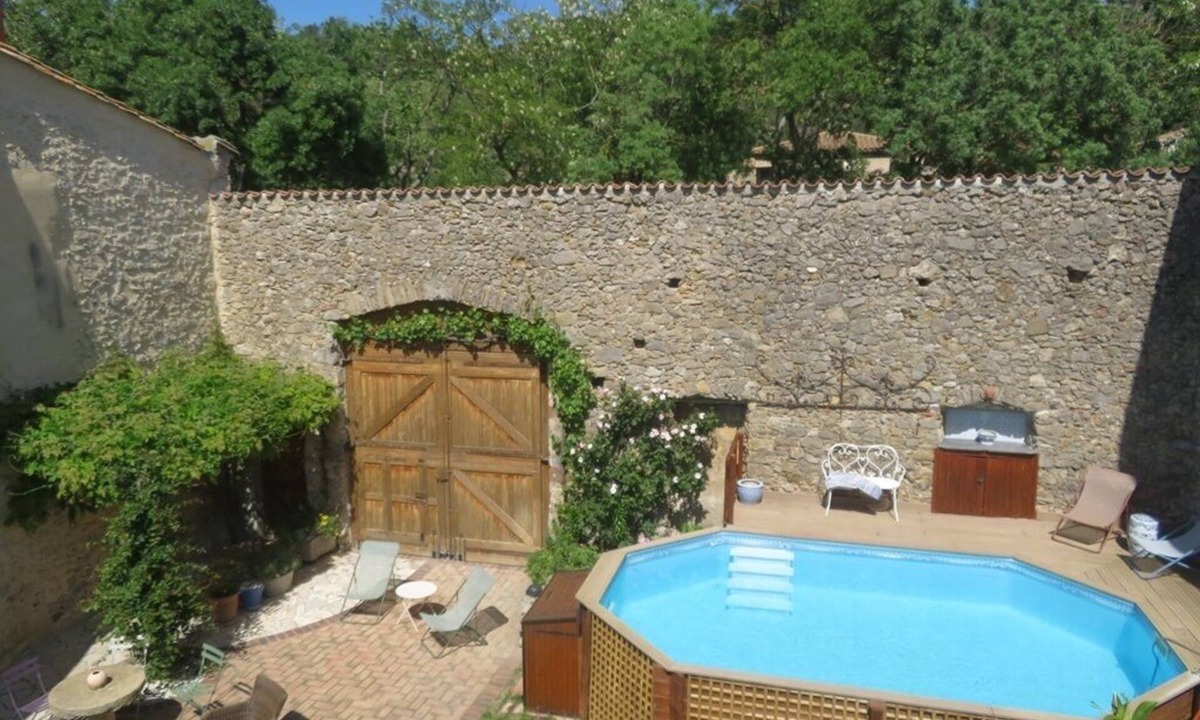 Lagrasse Apartment | Grand Studio SYRAH