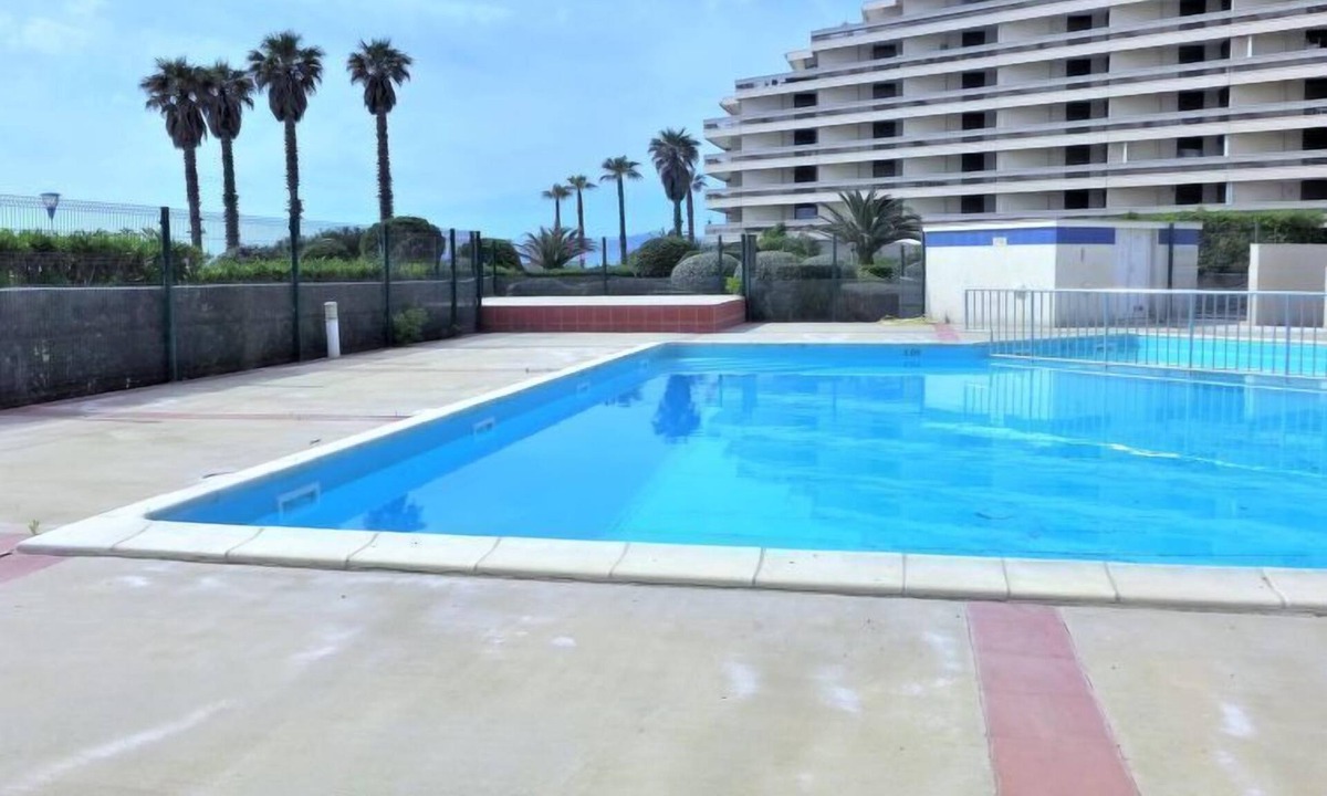 La Cote Radieuse Apartment | Grand Sud by Interhome