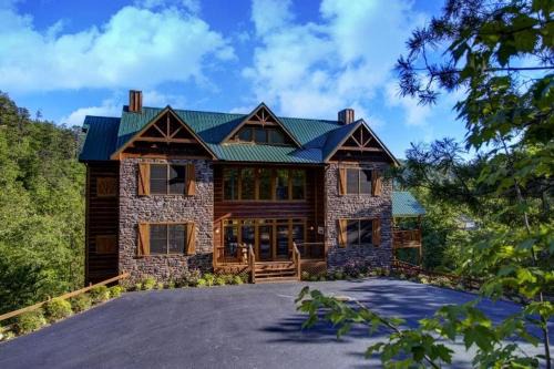 Pigeon Forge Ski Chalet | Grand View Lodge, free tickets, no catch!
