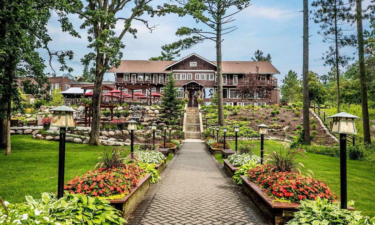 Nisswa Resort | Grand View Lodge
