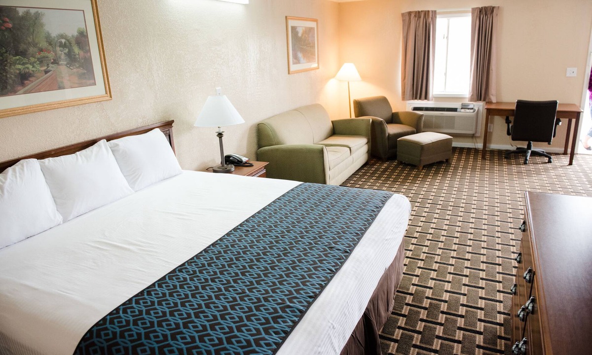 Grandview Plaza Hotel | Grand View Plaza Inn & Suites