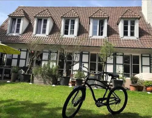 Santes House | Grande maison à Santes avec jardin