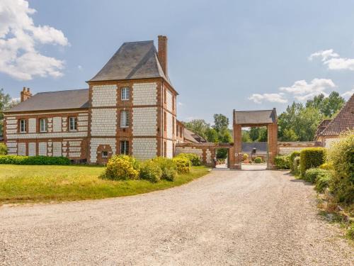 Beauchamps Other | Grande maison - animaux acceptés - 13 pers. - API-1-52-2558