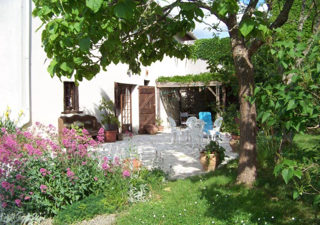 Le Burgaud House | Grande maison atypique