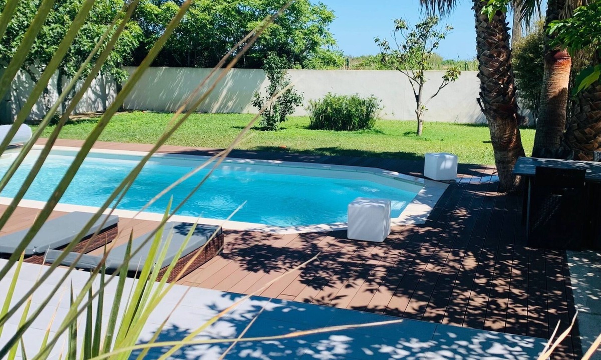 Mireval Villa | Grande Villa Avec Piscine Proche mer + Bateau
