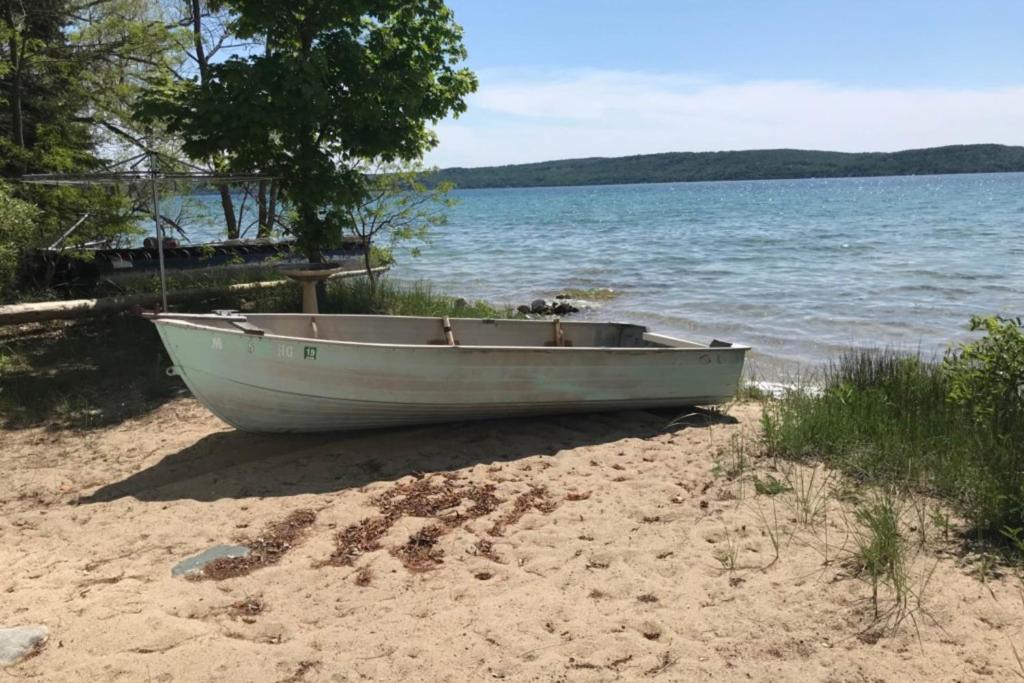 Lake Township House | Grandma's Sandbox