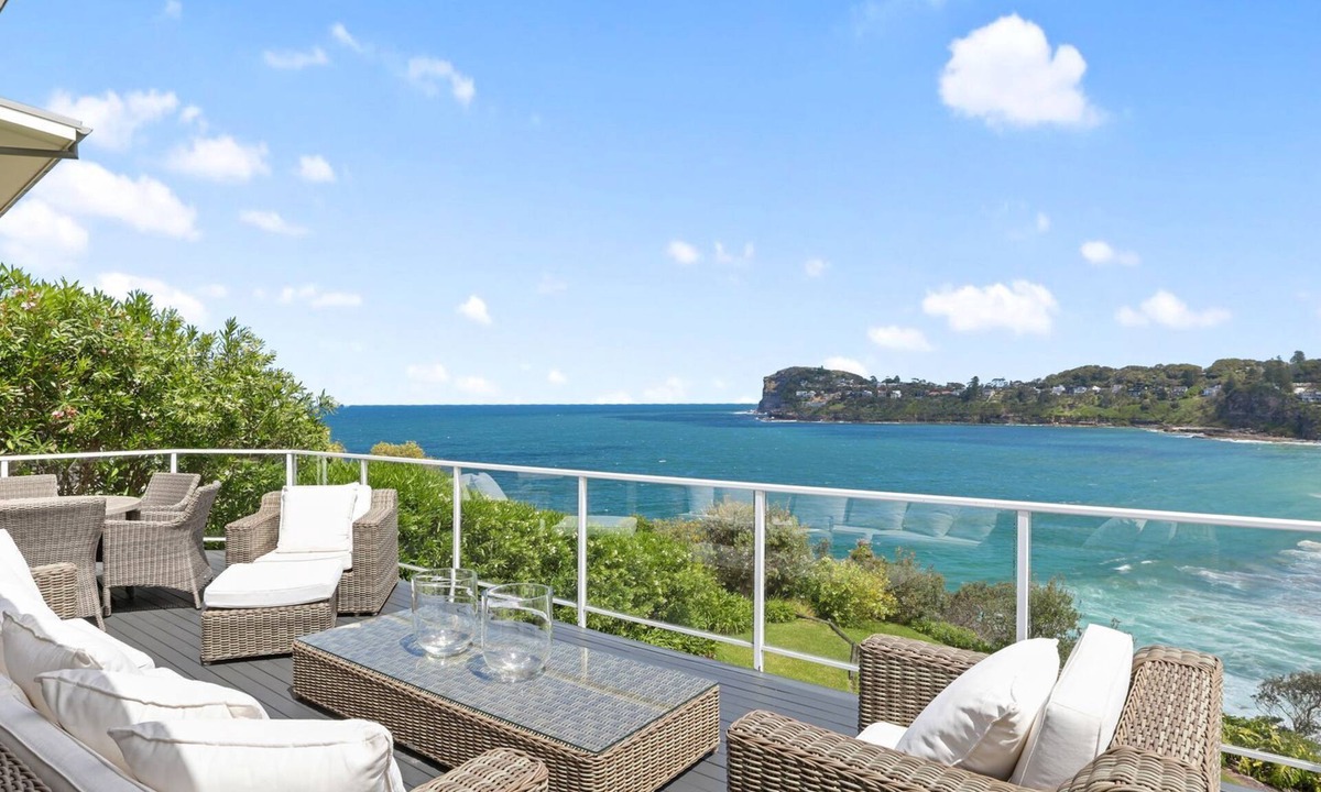 Whale Beach House | Grandview over Whale Beach by TCC