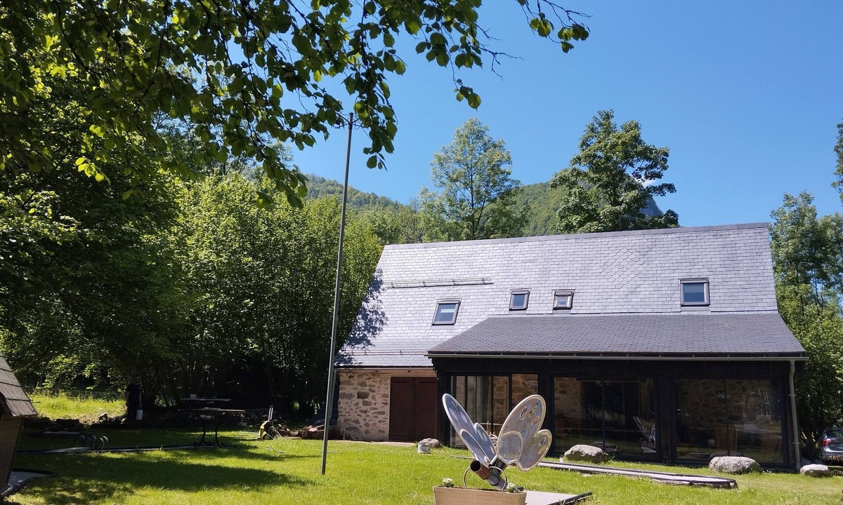 Aulus-les-Bains House | 🌟GRANGE DE L' AGOUADIS🌟and its mini golf⛳ An immersion in the heart of nature!