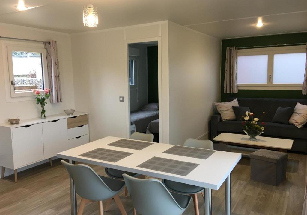 Lhommaize House | Granny la vallee des noyers