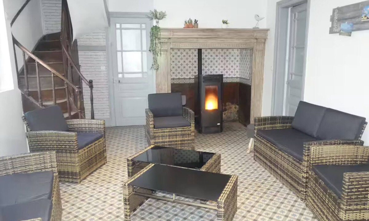 Tours-en-Vimeu House | Granny's house.