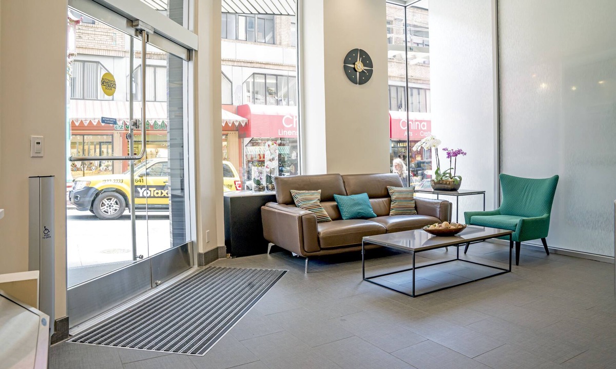 Chinatown Hotel | Grant Plaza Hotel