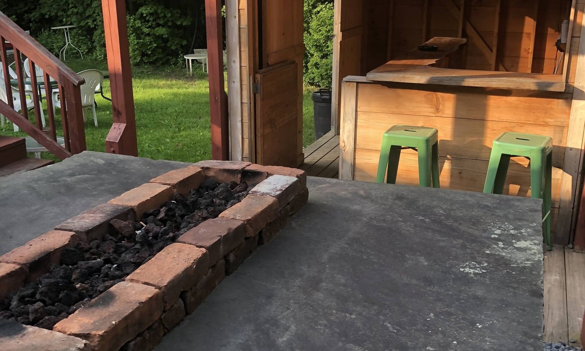 Waymart Hotel | Gravity Inn Motel