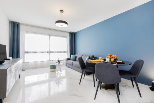 Cannes City Centre Apartment | Gray d'Albion 3i7 YourHostHelper