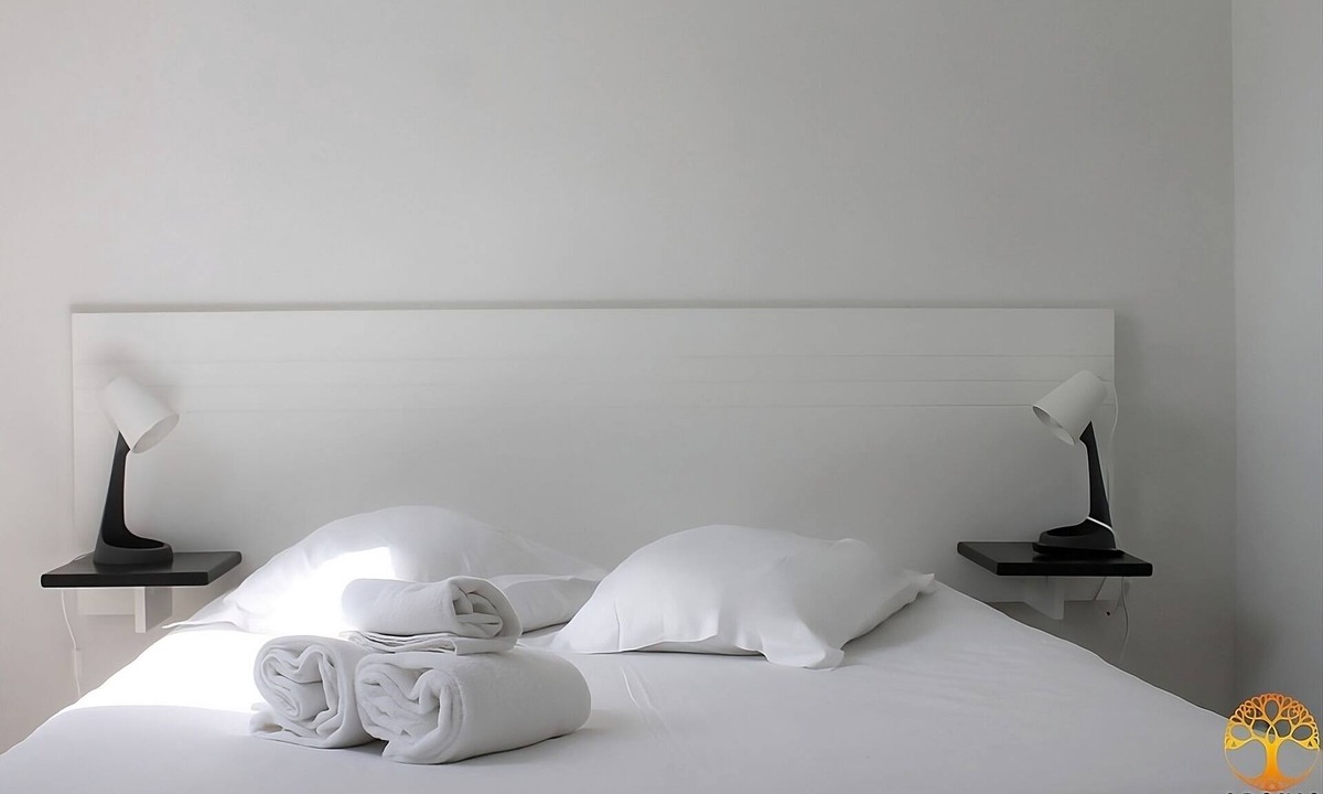 Grandcamp-Maisy Hotel | Great Amenities! Parking, Pool, Pets Allowed! Close to Maisy Battery!