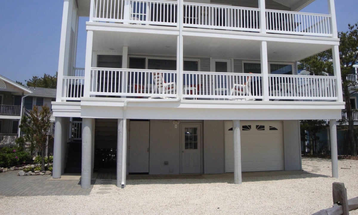 Harvey Cedars Apartment | GREAT BEACH HOUSE OCEAN VIEWS