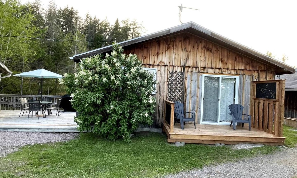 Alban Cabin | Great Escape Cabins: Cabin 5