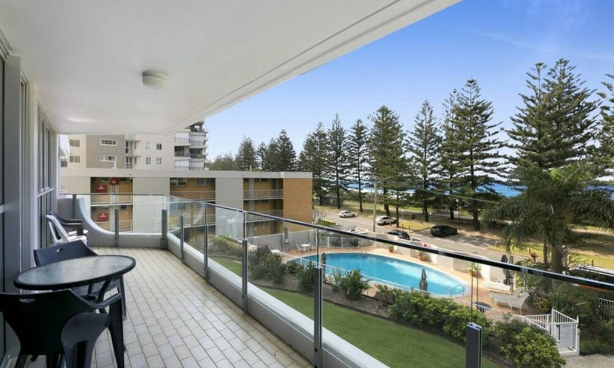 Burleigh Waters Apartment | Great family apartment