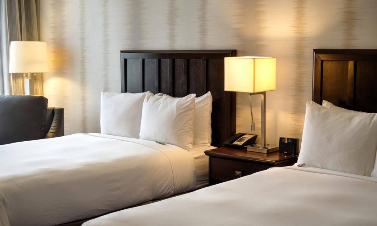 Fort Worth Hotel | Great Find! Four Comfortable Units, Free Parking, Near Fort Worth Stockyards